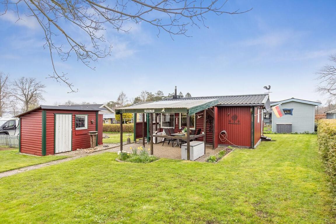 Stuga Pa Ringsjoes Camping Villa Hörby Exterior foto